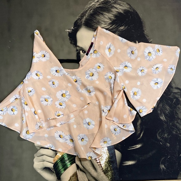 Ginger G Tops - 🎁Crop Top.Size - S